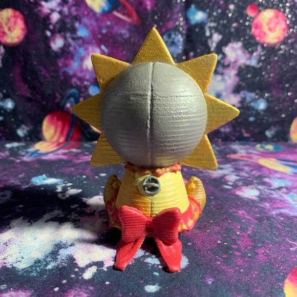 Painted Five Nights at Freddy’s Security Breach Sun PLA “Plush” Festive, Layered - Picture 3 of 4